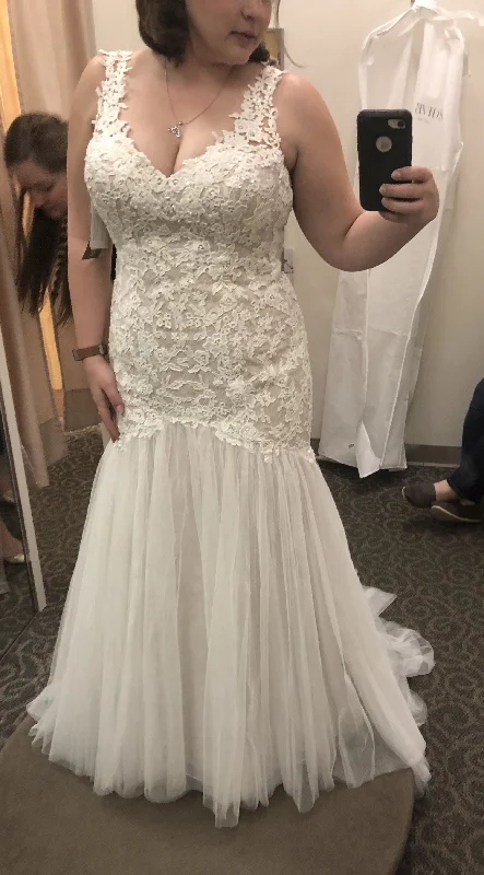 Blowout Sale David's Bridal